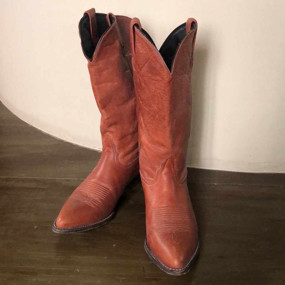 Tony Lama snip toe western boot